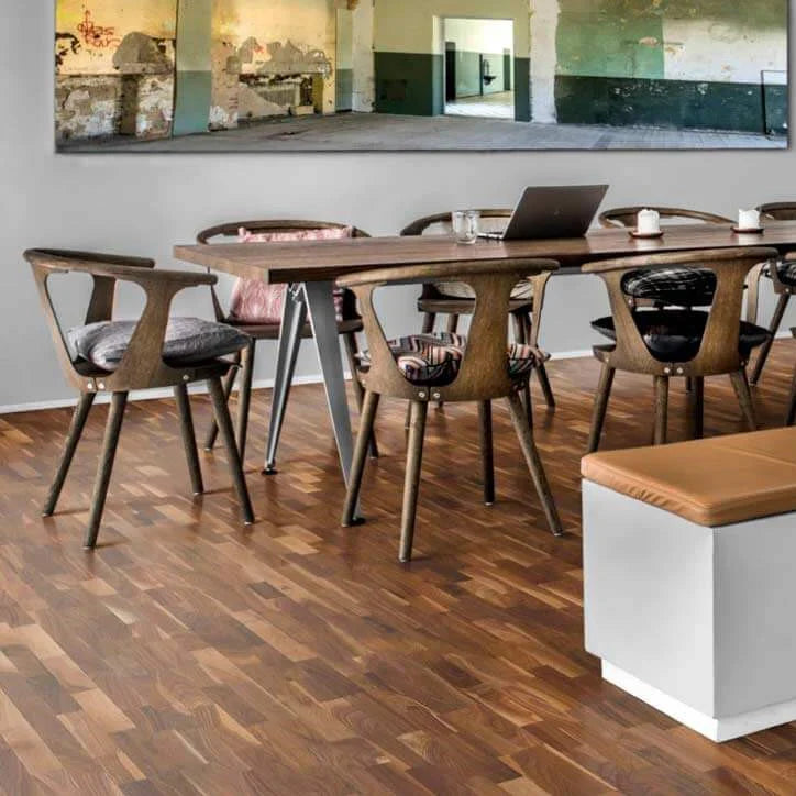 Top Flooring Colours for Modern British Interiors in 2025