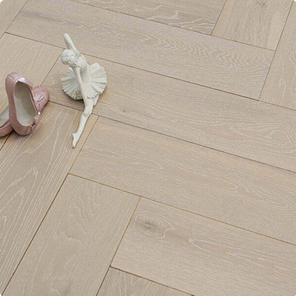 Spotlight on Lushwood: Stylish Yet Durable for UK Homes