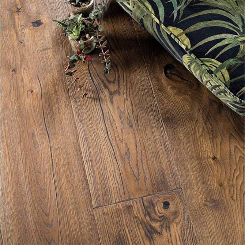 Boen Oak Antique Brown Chaletino Brushed Live Natural