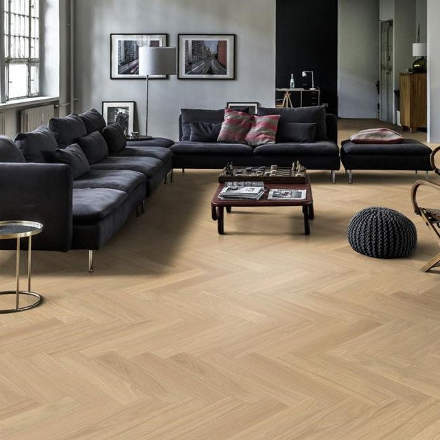 Kahrs Herringbone Oak AB DIM White