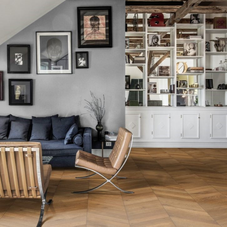 Kahrs Oak Chevron Light Brown