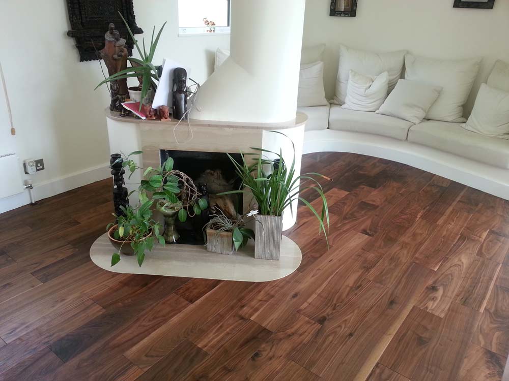 Lushwood 20 x 190 Walnut ABC Grade Lacquered - Room