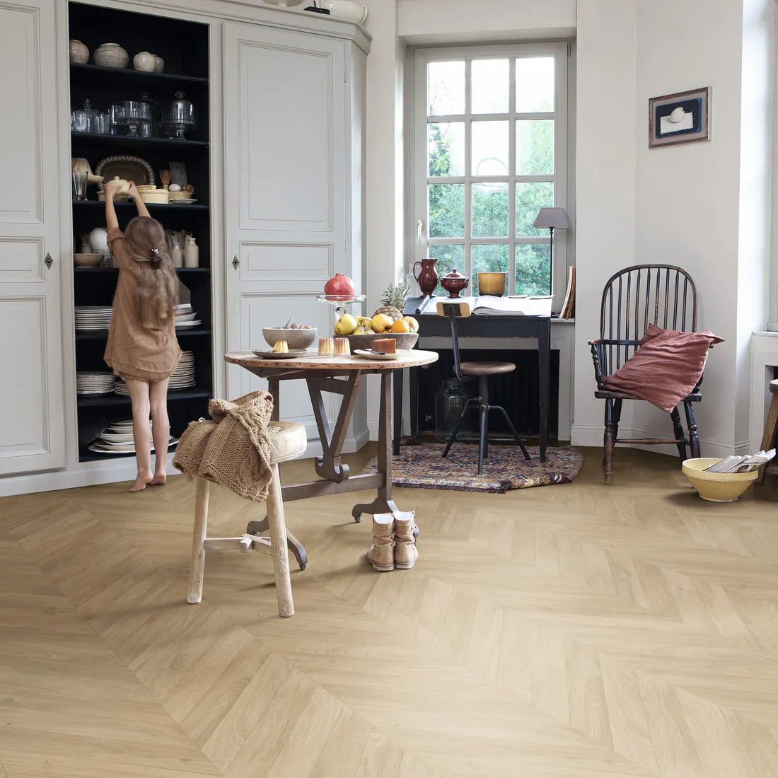 The Aesthetic Appeal of Chevron vs. Herringbone Flooring