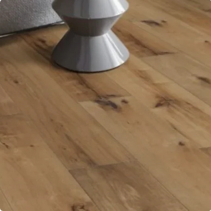 Engineered Wood vs Solid Wood in the British Climate