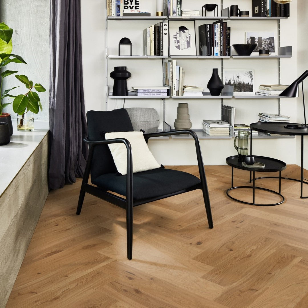 Boen Oak Vivo 14mm Herringbone Click 138 - A & B Planks - Natural Oil - Brushed