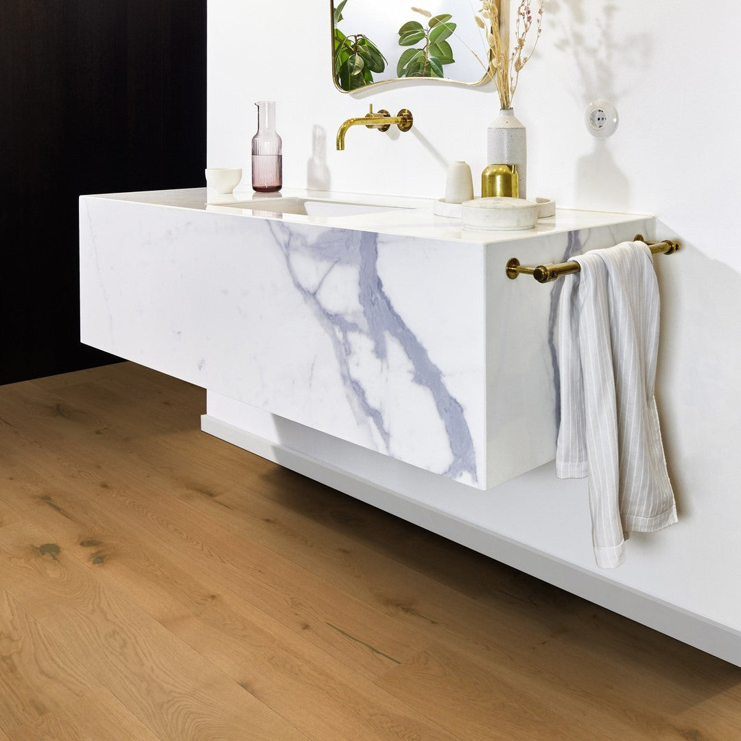 Boen Oak Brown Espressivo - 13.2mm Plank 181 - Matt Plus Lacquer - Brushed