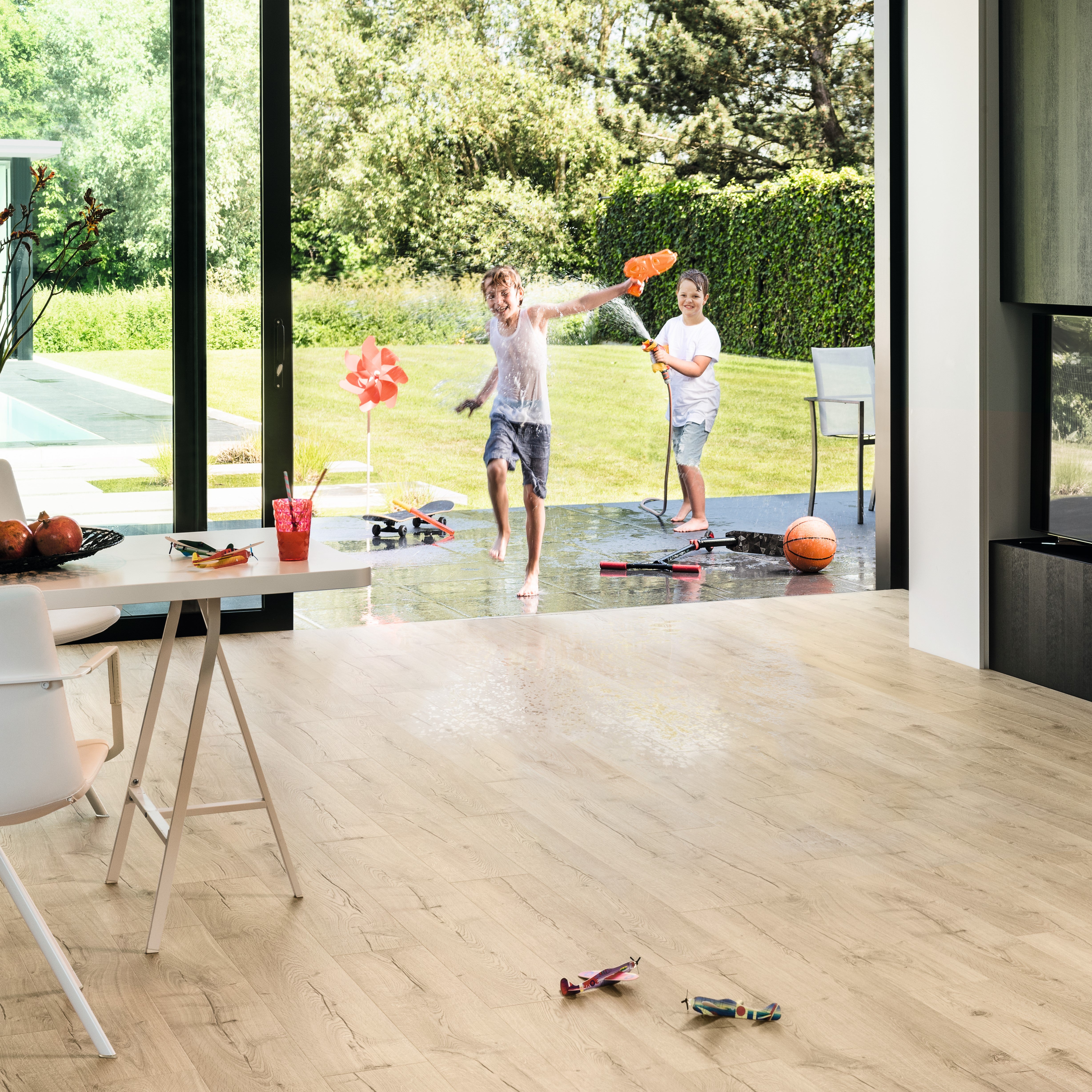 Quickstep Impressive Classic Oak Beige One Stop Flooring