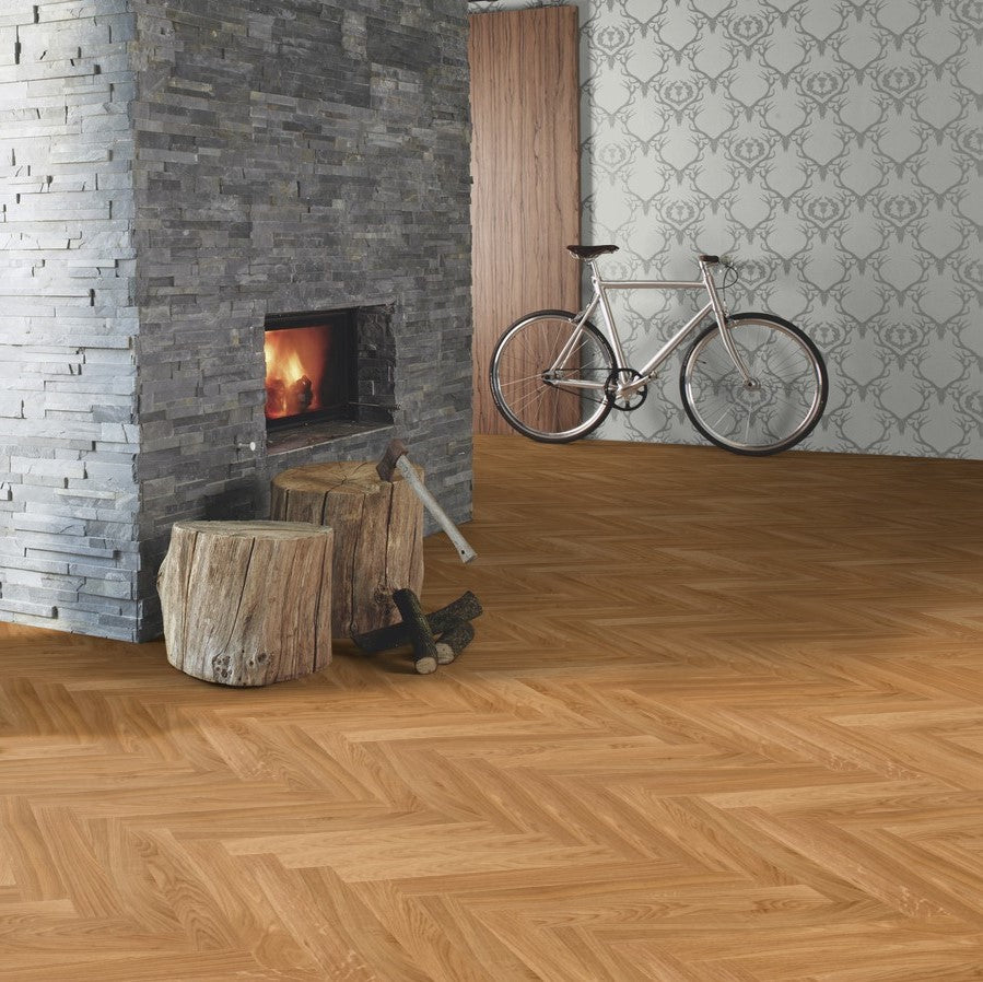 Boen Prestige Oak Select- 10mm Strip - Matt Lacquer - Unbrushed