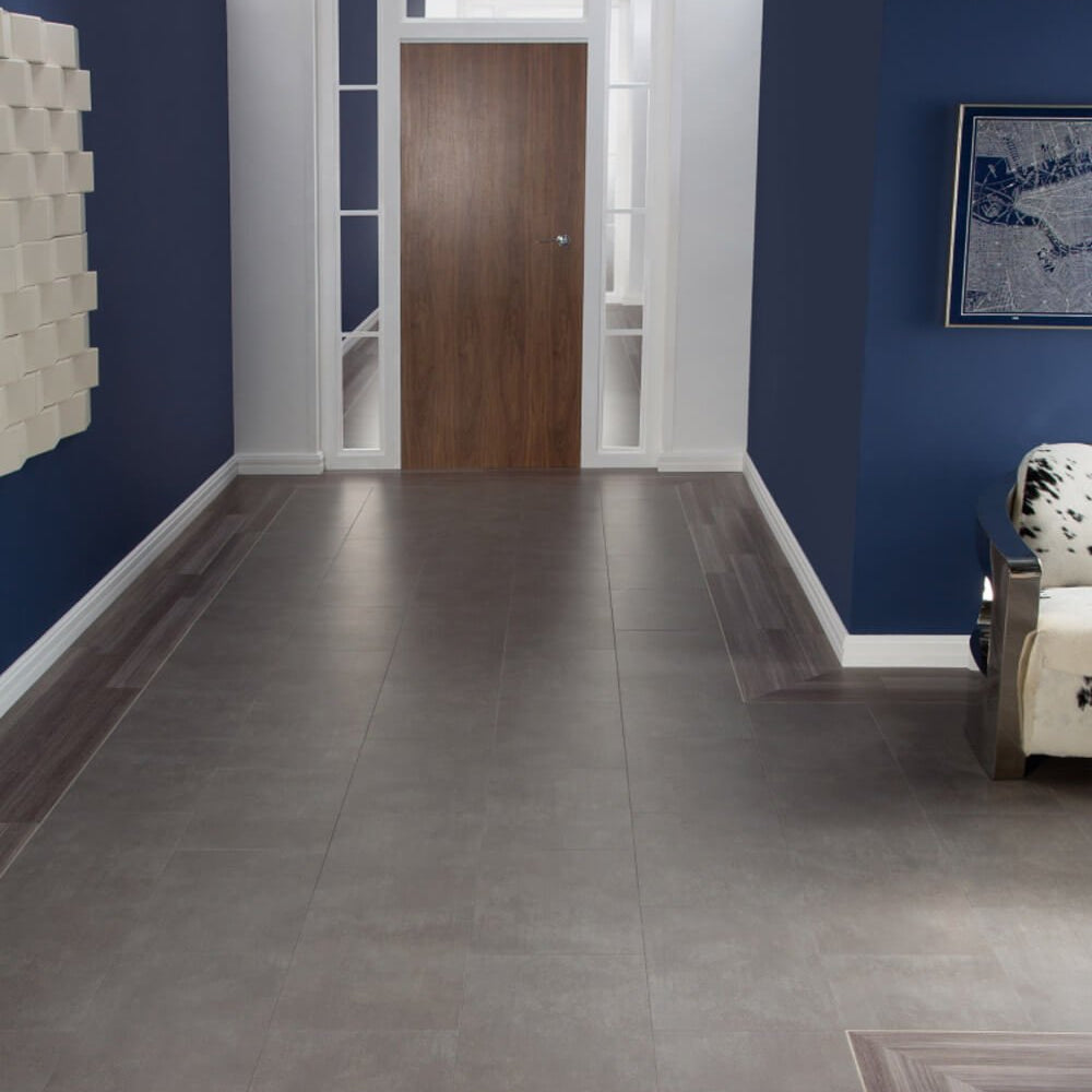 Amtico Spacia Metropolis Smoke-Room